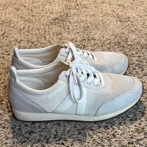 MIA White Casual Sneakers